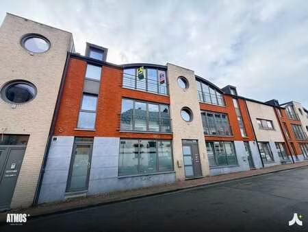 bel appartement 1ch se situant dans le centre de quaregnon: