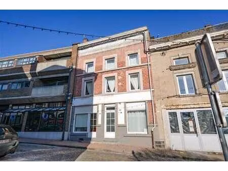 maison de commerce avec studio et duplex 3ch !