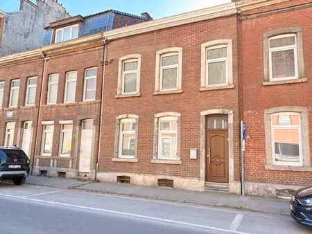 belle maison d'habitation 3ch avec terrasse  a saisir !!