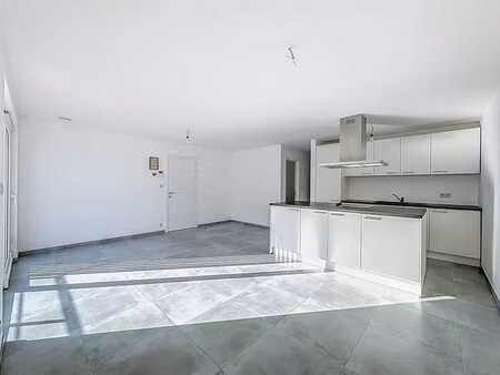 ***sous compromis - plus de visite***