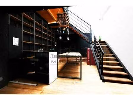 a vendre : bâtiment commercial dans le centre de la louviere