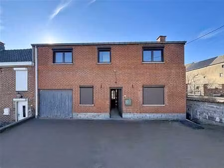 maison 3 façades à rénover à pont-à-celles