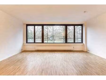 etterbeek  appartement 2 chambres - peb c