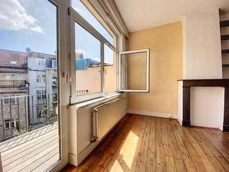 superbe appartement de charme avec terrasse