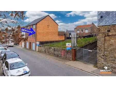 magnifique terrain 325m2 - poss faire 3 appartements