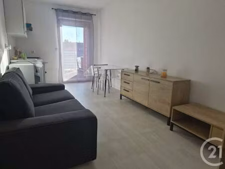 century 21 lens / béthune