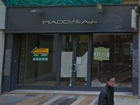 local commercial à louer