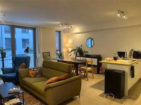 lumineux appartement à etterbeek
