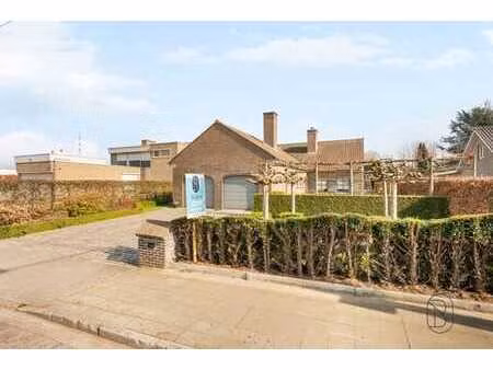 spacieuse maison individuelle à bavikhove