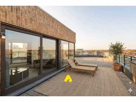 penthouse idéalement situé à la panne