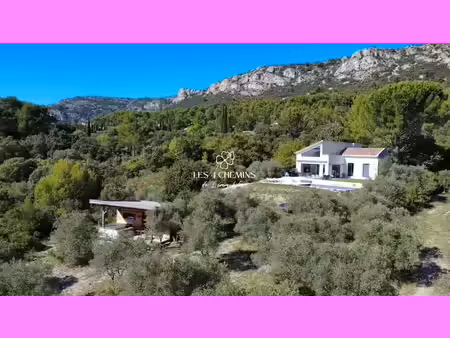 vente villa 5 pièces 174 m² à vauvenargues (13126)  980 000 €
