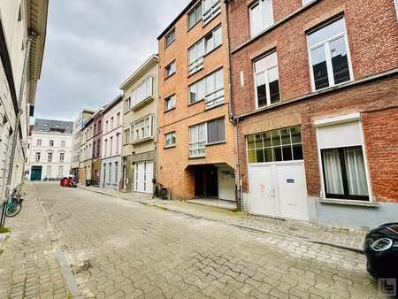 ruim en lichtrijk 2 slpk. appartement!