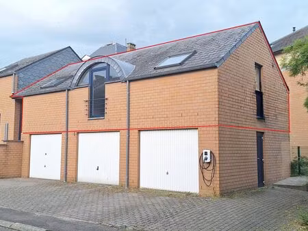 appartement à louer à mont-saint-guibert € 890 (lm4jx) - immobilière hendrix location | zi