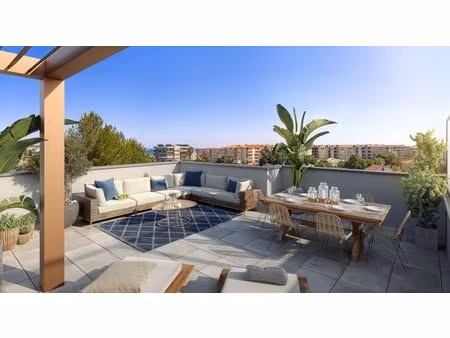 appartement t3 de 58 m² à antibes (06600)