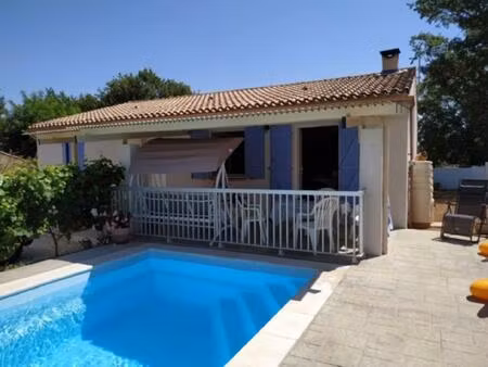 villa gonfaron 4 pièces  garage  piscine  jardin 564 m2