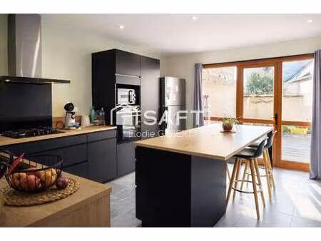 vente maison à luché-pringé (72800) : à vendre / 169m² luché-pringé