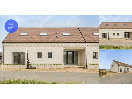 maison à vendre à waterlozeweg 114 a neeroeteren (rbv47381)