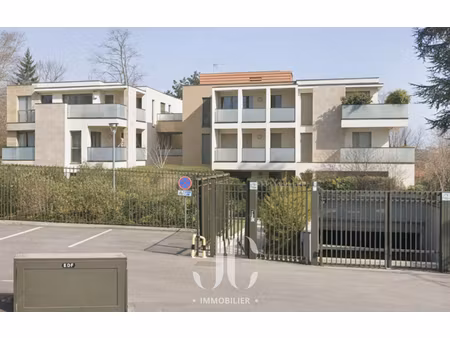 vente appartement 2 pièces 45 m² à saint-cyr-au-mont-d'or (69450)  232 000 €