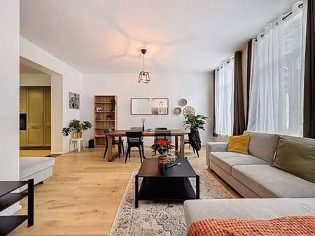 saint gilles/ triplex rénové de 190 m²