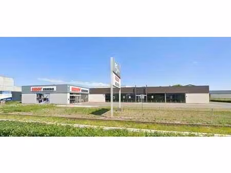 **commerce à vendre**