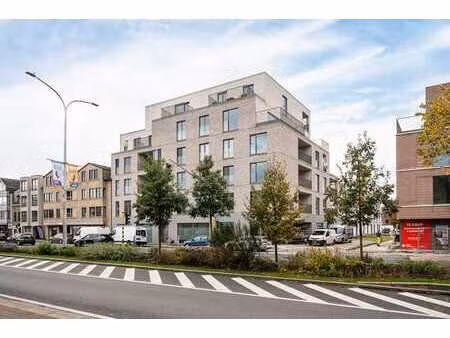 ondergrondse parkeerplaats met berging te huur in residen...