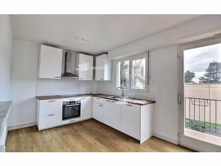 location appartement  m² t-3 à lingolsheim  1 350 €