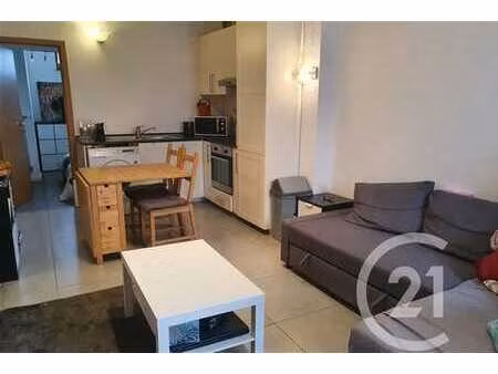 rez-de-chaussée 1 chambre.