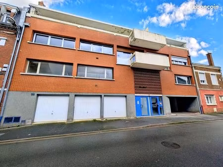 appartement 15 pièces 190 m²