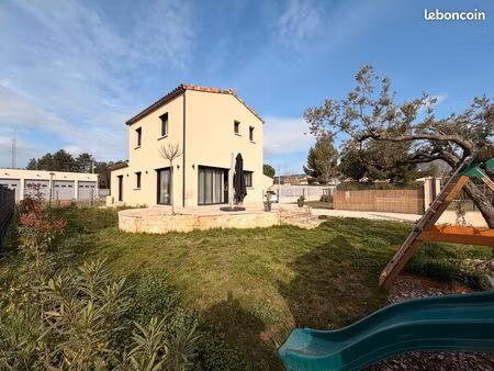 maison meublée - 3 chambres - garage - jardin