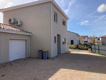 villa 4 pièces 82 m²