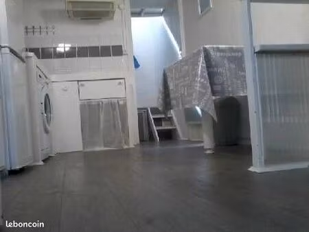 studio 14m2 entièrement meublé électricité comprise