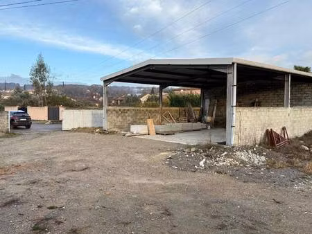 local commercial à louer