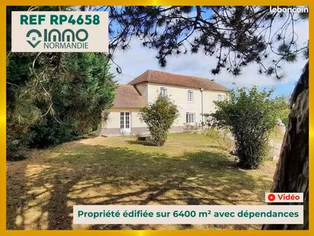 maison 6 pièces 136 m²