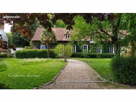 maison 10 pièces 381 m²