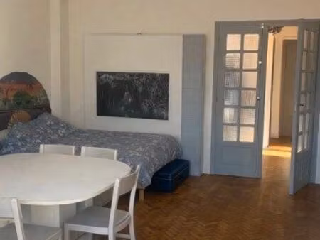 location appartement garage jardin