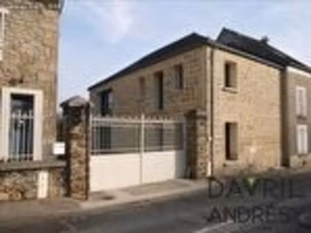 studio 1 pièce 42 m²