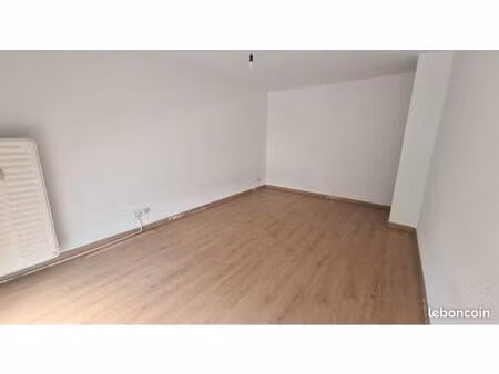 appartement 25m2 camors centre