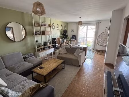 agréable t3 non meublé