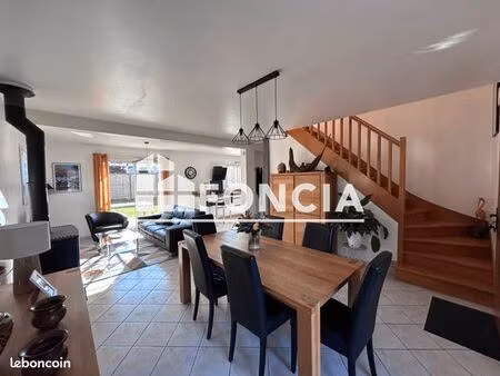 maison 6 pièces 96 m²