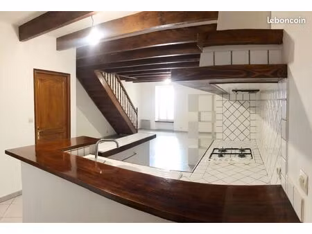 appartement f2 de 85 m²  quartier du puy à bollène