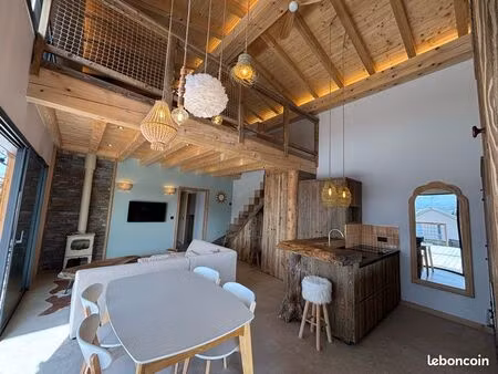 maison meublée de charme à louer – 90 m² – fareins