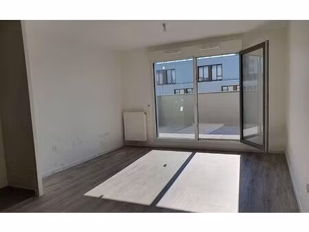 location appartement  m² t-3 à bagneux  1 410 €