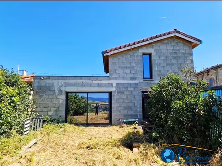 hauteurs de génilac maison de village