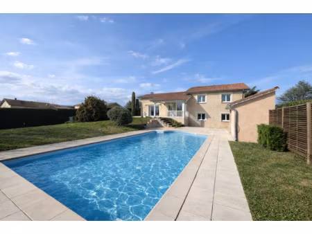 maison familiale grezieu la varenne limite craponne