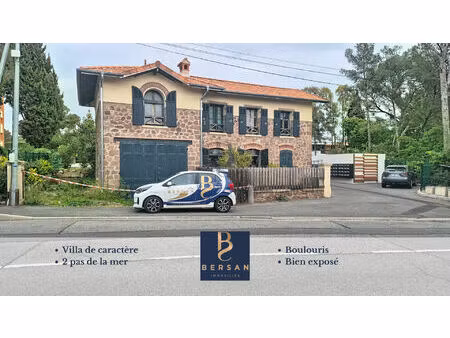 villa de caractère à boulouris proche de la mer et du port
