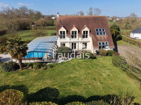 pont hebert  maison de 200m2 avec piscine