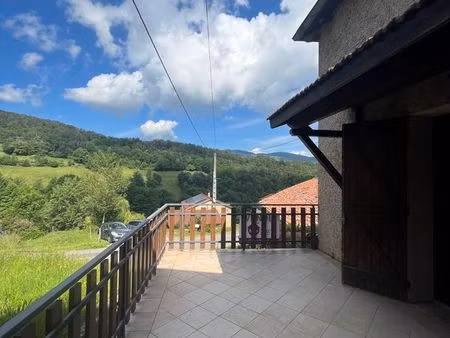 maison 115m² avec terrasse et vue dégagée sur les monts du lyonnais