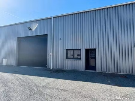 loue bâtiment activité professionnelle / stockage