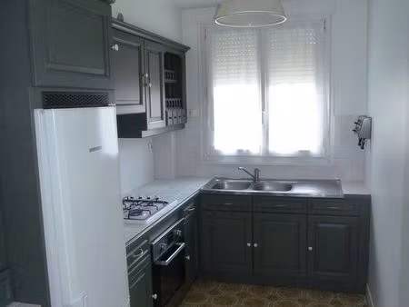 appartement 2 pièces 47 m² - montargis proche gare à pieds