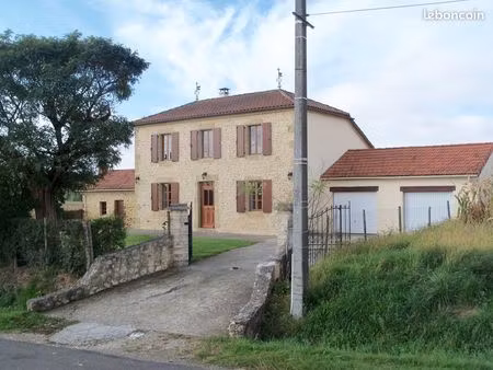 f6 à louer à lauret 40320